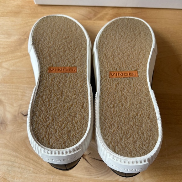 VINCE KNOX BLACK LEATHER SLIP ON SNEAKERS PLATFORM NIB 7.5 MINIMALIST MODERN - Picture 9 of 11